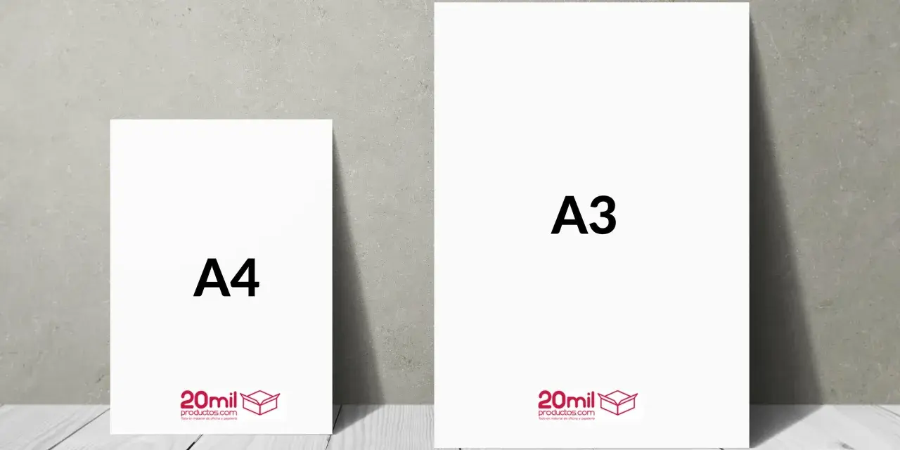 Dos cartulinas, A4 y A3, muestran sus tamaños. La A4 es más pequeña, ideal para documentos cotidianos.