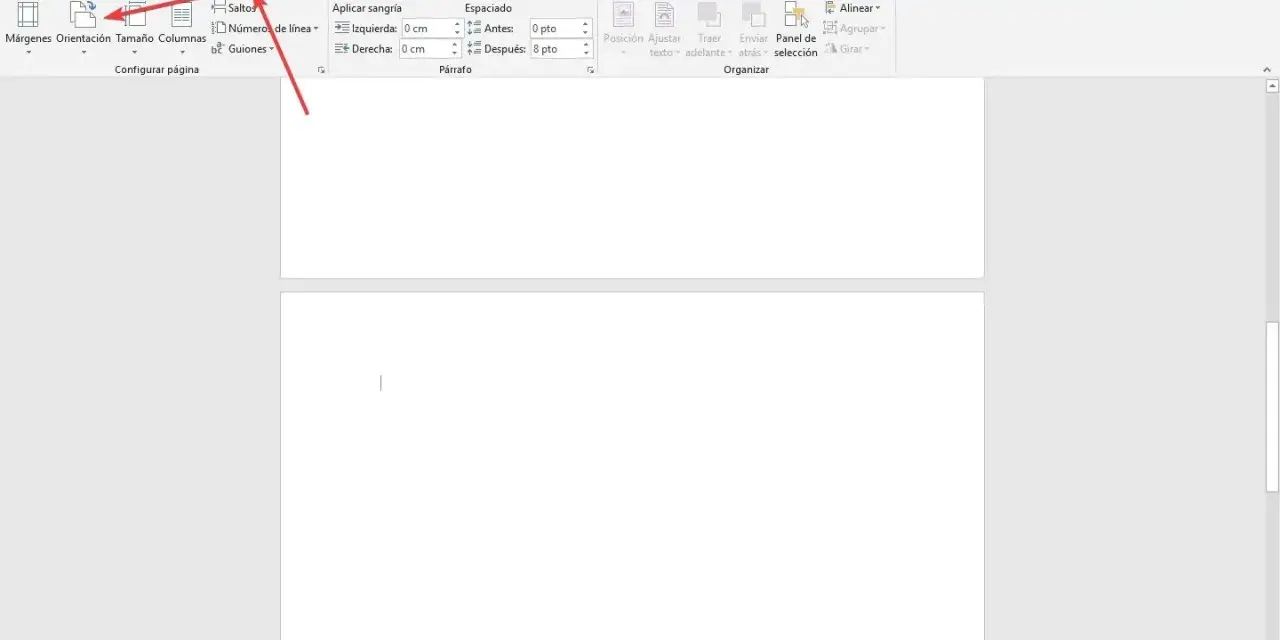 Interfaz de Word con el menú "Formato" abierto, mostrando opciones de sangría y espaciado para un documento a4 horizontal.