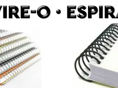 Apilamiento de cuadernos con encuadernación wire-o y un primer plano de un cuaderno con espiral negro.