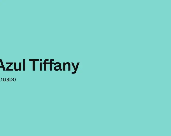 El color azul tiffany, un tono vibrante y refrescante, se muestra en pantalla con su código hexadecimal #81D8D0.